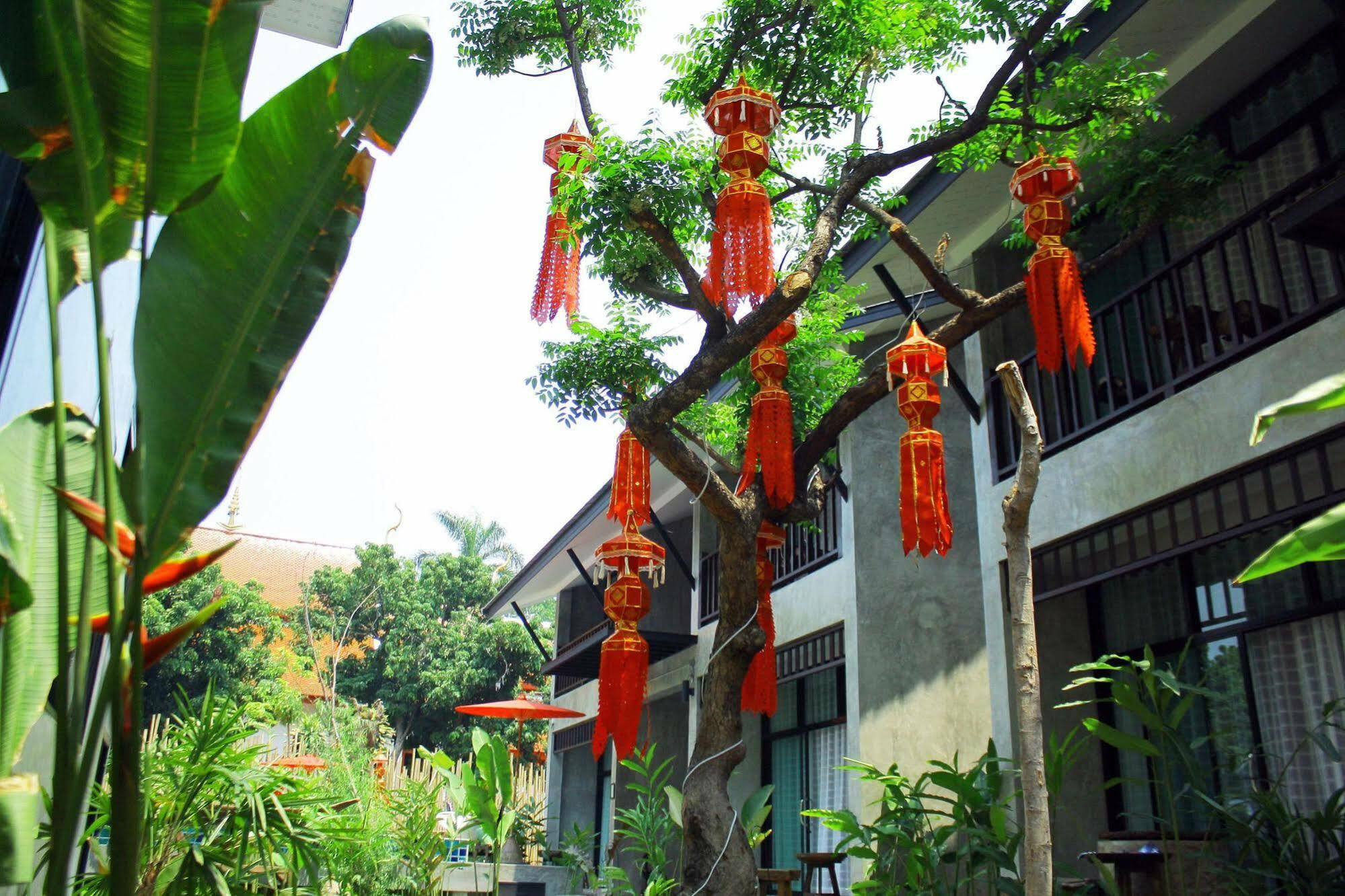 Hotel Nawa Sheeva Chiang Mai Exterior foto